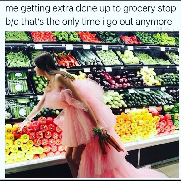 Meet your Posher, Adrienne - Picture 5 of 5